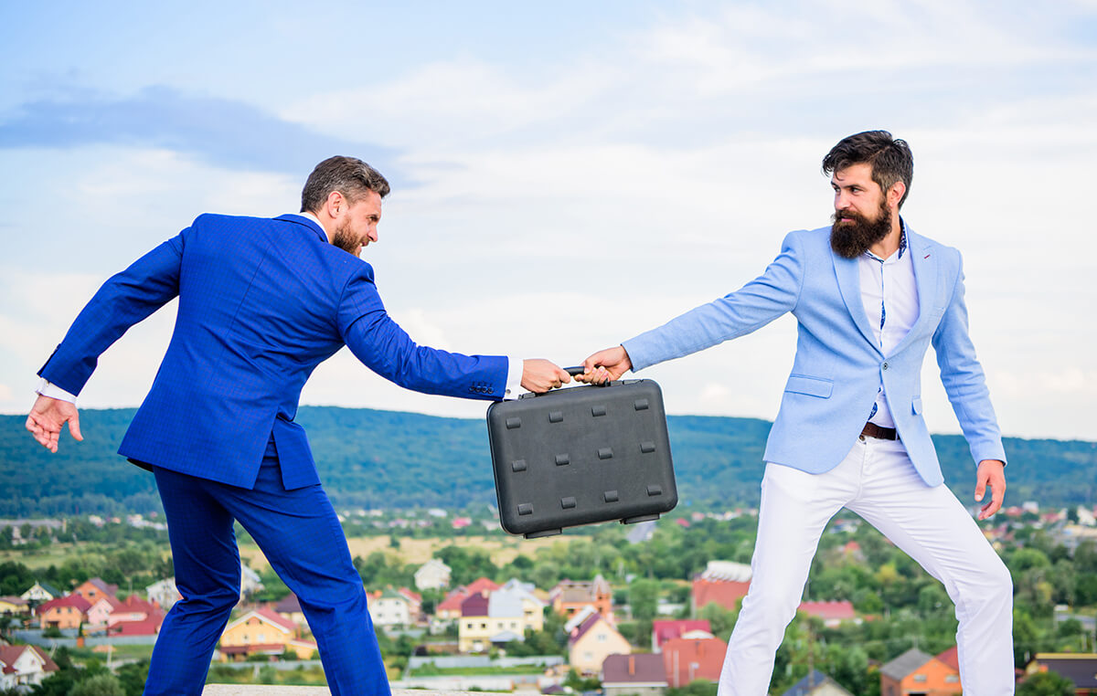 Slim-fitting suits remain fashionable in 2024